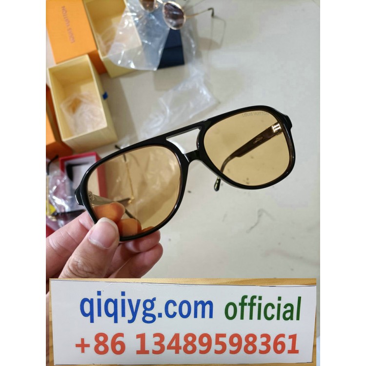 qiqiyg.com Official 2025 Hot Sale Wholesale Fashion Whatsapp:+8613489598361 QQ323